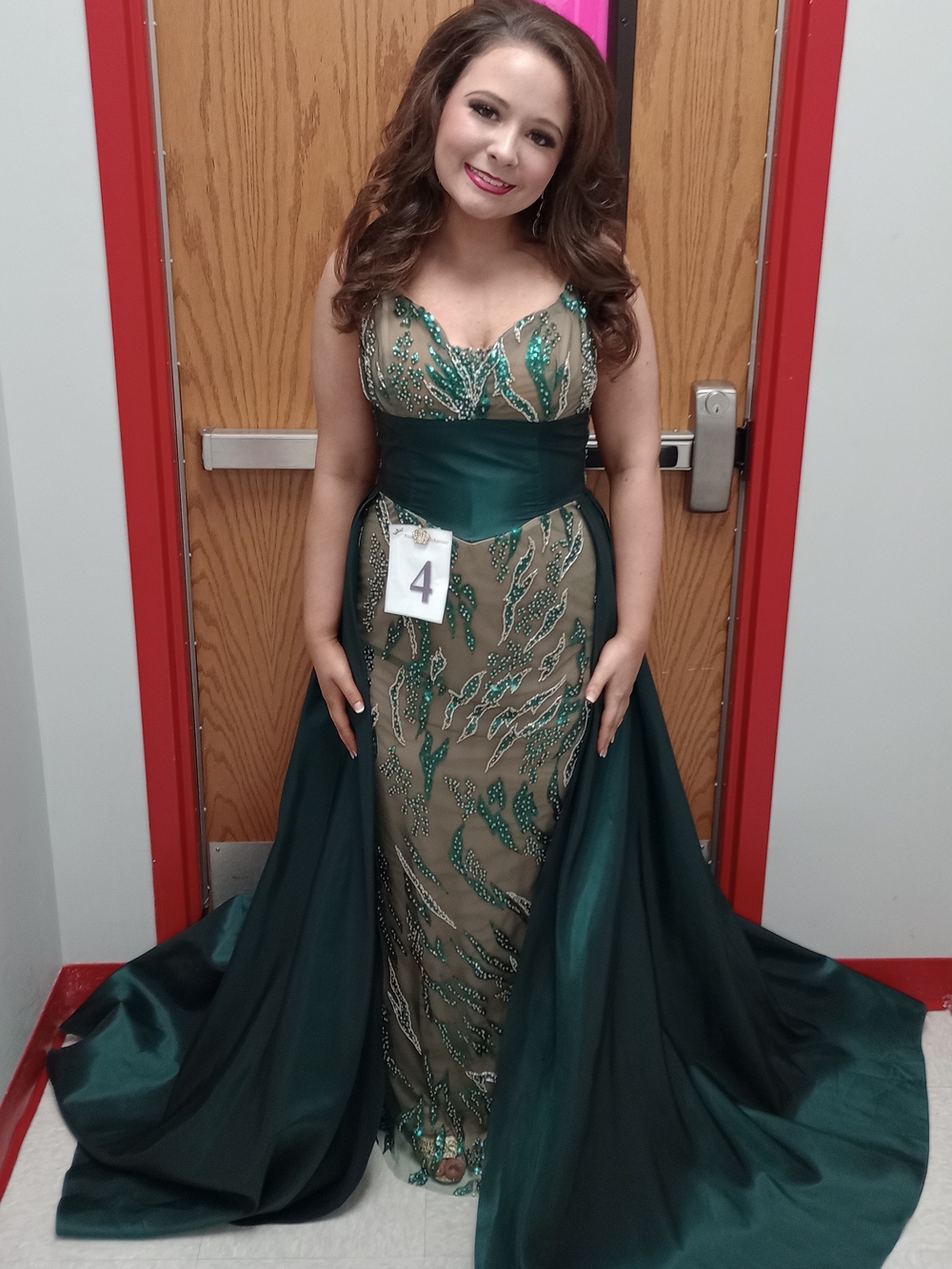 Emerald Green Pageant, Prom, Or Homecoming Gown - Women's Dress